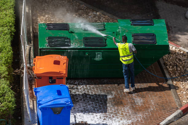 Why Choose Our Certified Pressure Washing Experts for Your Project Needs in Town And Country, MO?